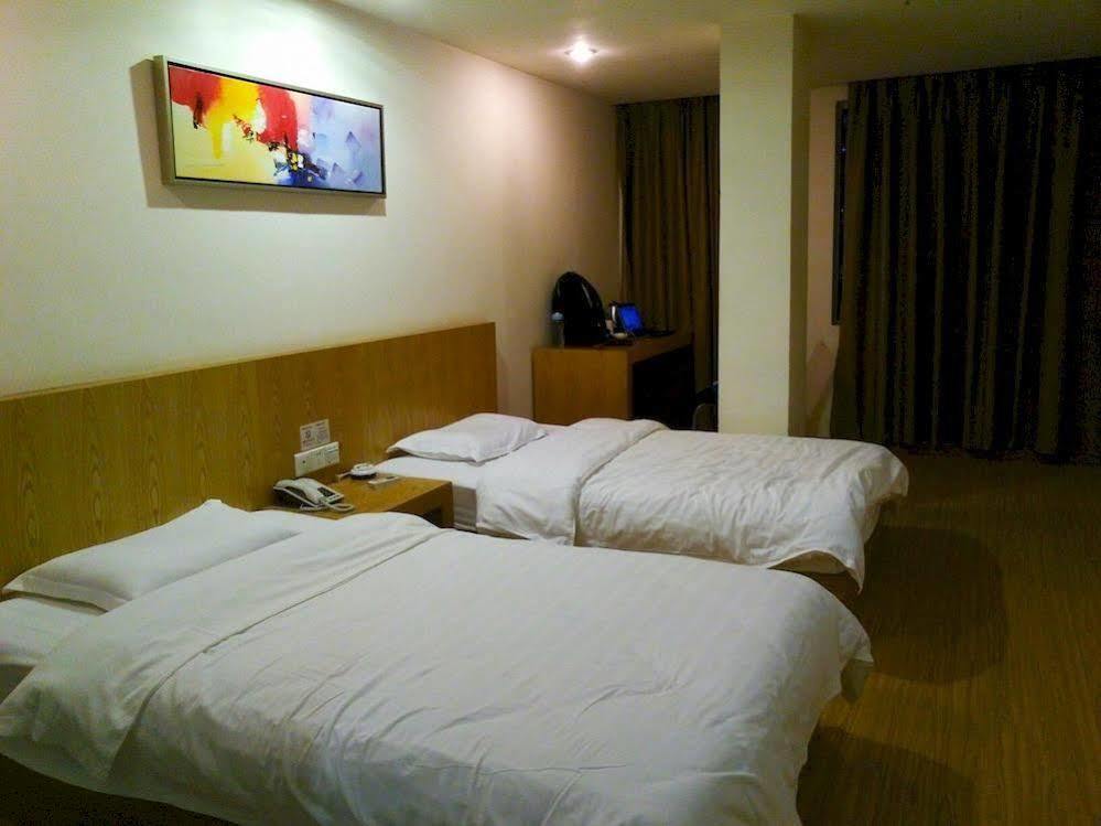 Loft Inn Qingyuan Lianjiang Road Branch Qingyuan (Guangdong) Exterior foto